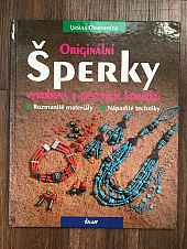 Originální šperky vyrobené z pestrých korálků