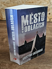 Město v oblacích