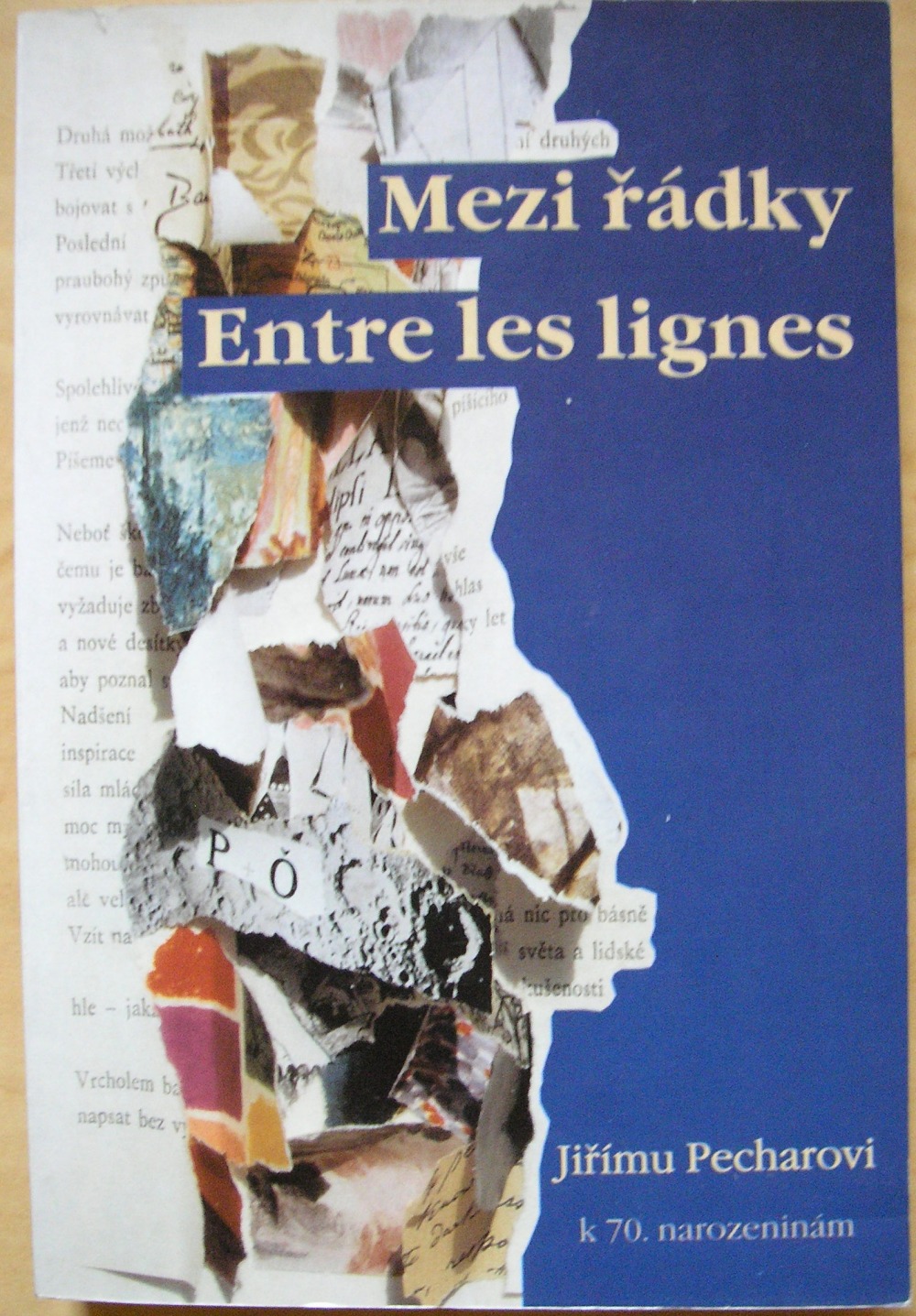 Mezi řádky / Entre les lignes