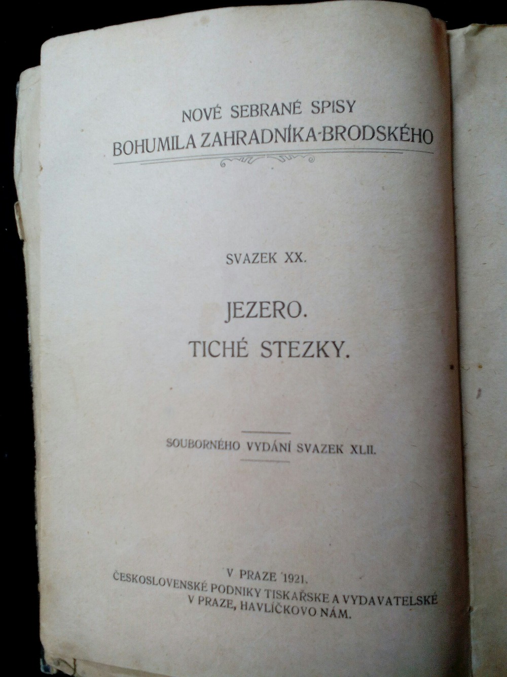 Jezero +Tiché stezky