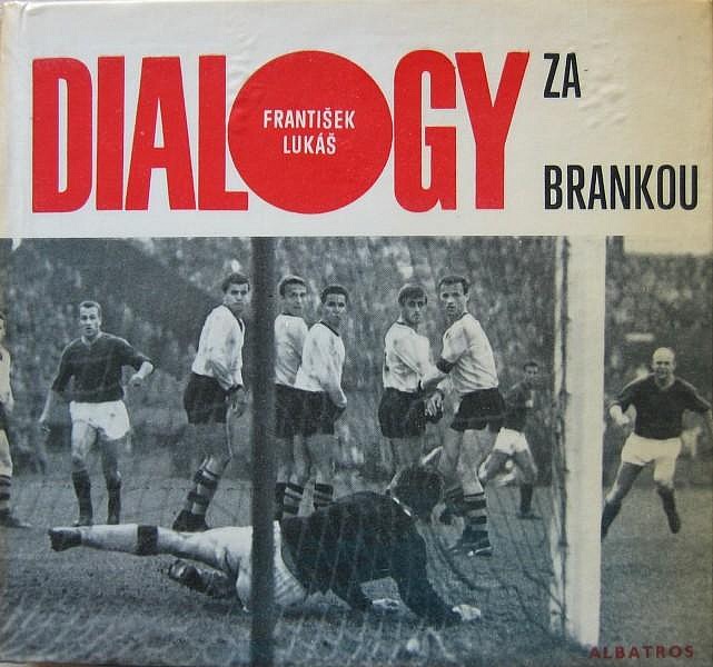 Dialogy za brankou