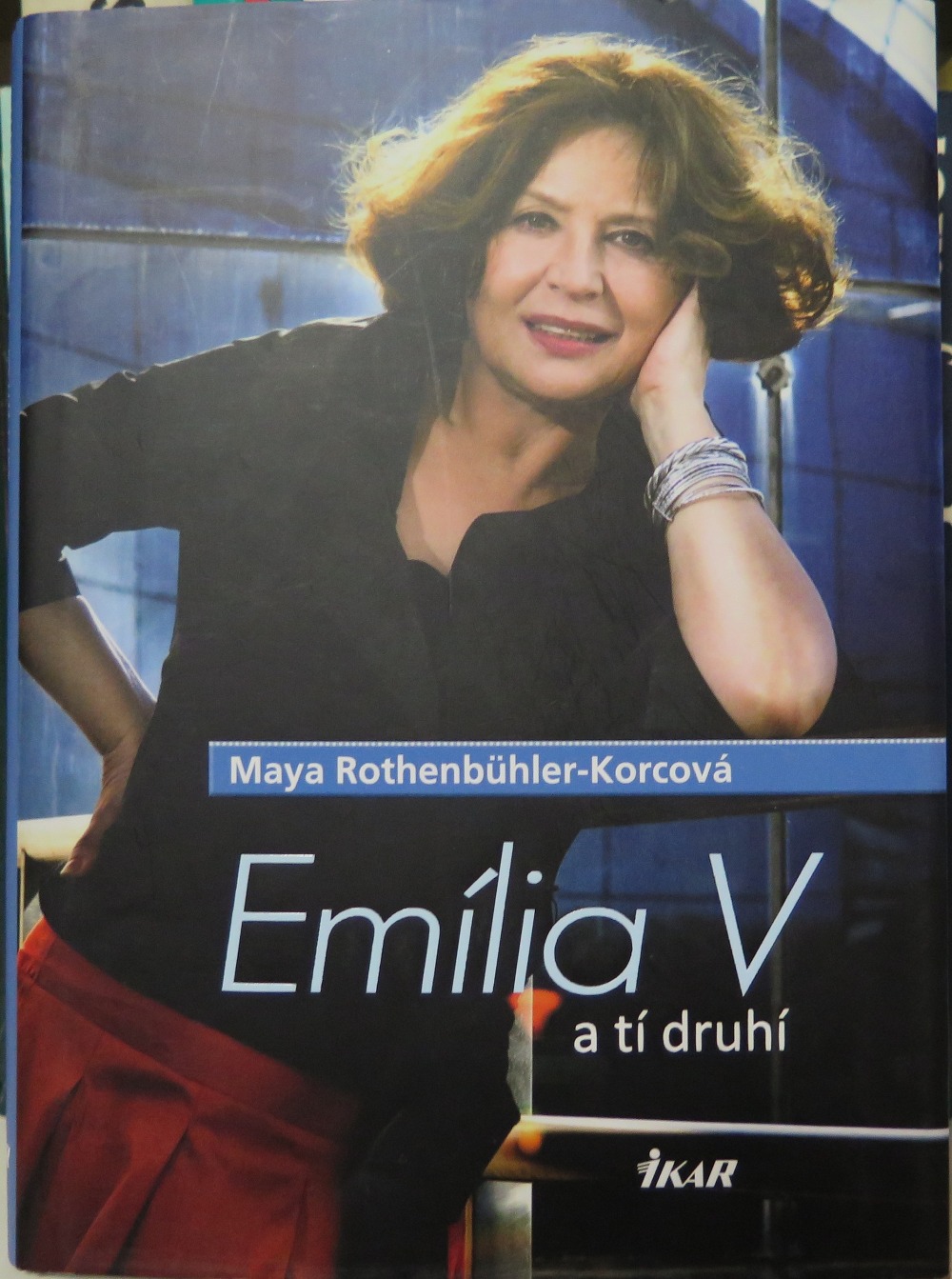 Emília V a tí druhí