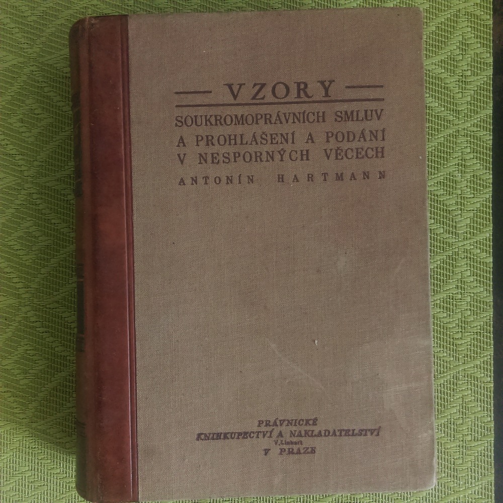 Vzory soukromoprávních smluv a prohlášení a podání v nesporných věcech