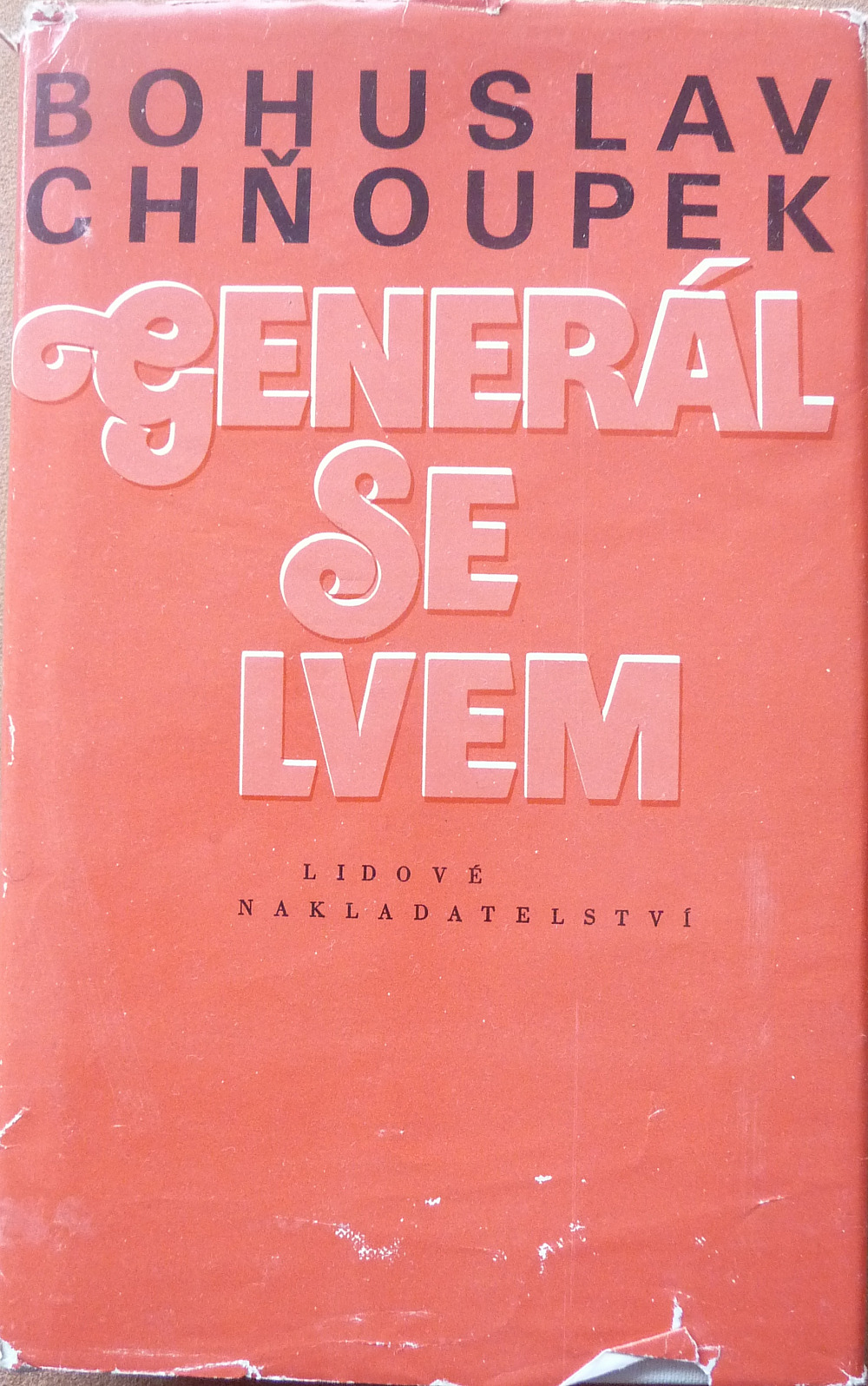 Generál se lvem