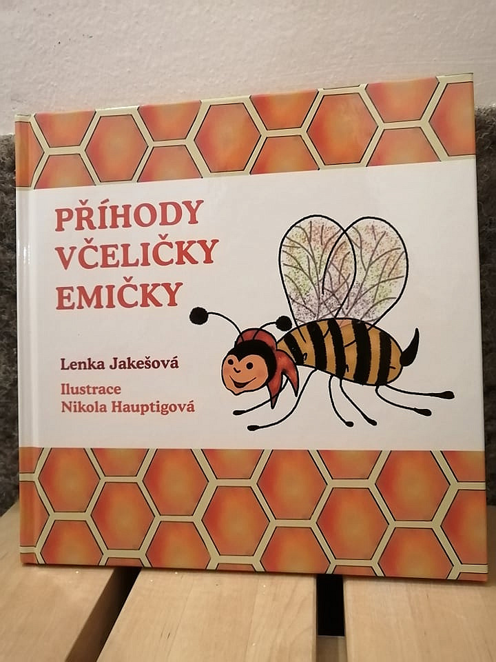 Příhody včeličky Emičky