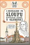 S pastelkami po sloupu Nejsvětější Trojice v Olomouci