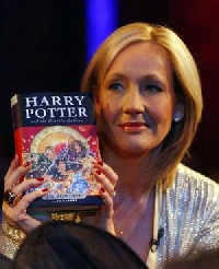 Rowlingová píše pokračování Harryho Pottera